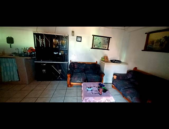 5 BEDROOM HOUSE FOR SALE IN BRAKPAN CENTRAL